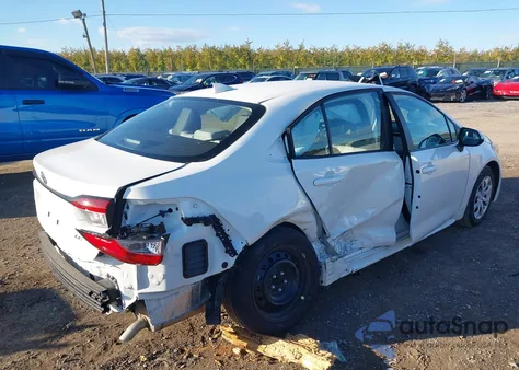 2024 Toyota Corolla Le z USA, uszkodzony, nr VIN 5YFB4MDEXRP186126
